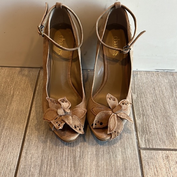 Charles David wedges - Picture 1 of 6